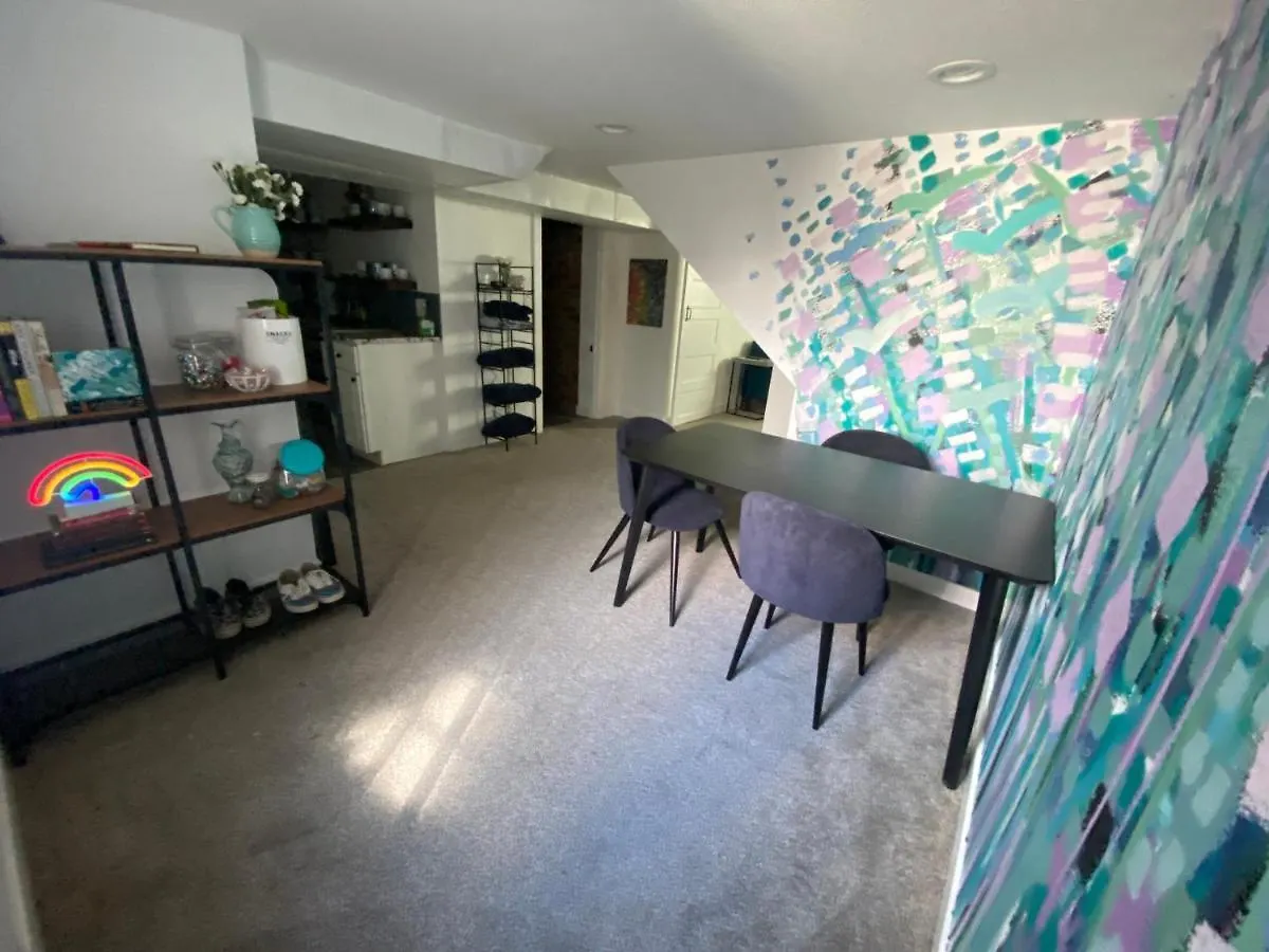 Artsy Platt Park Suite, Quick Mountain Access! DEN Dom wakacyjny Denver